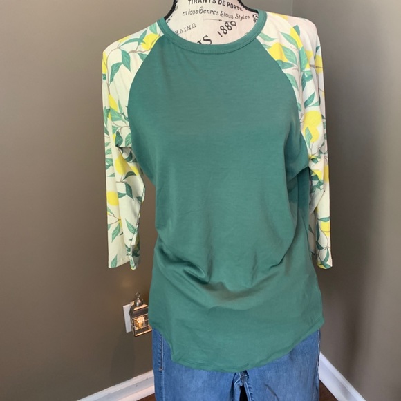 LuLaRoe Tops - 2 LulaRoe Randy’s